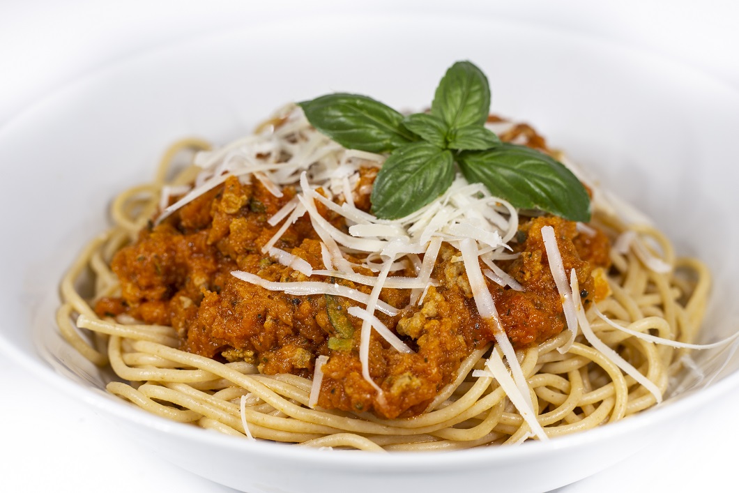 Kunterbunte Bolognese mit Faschiertem