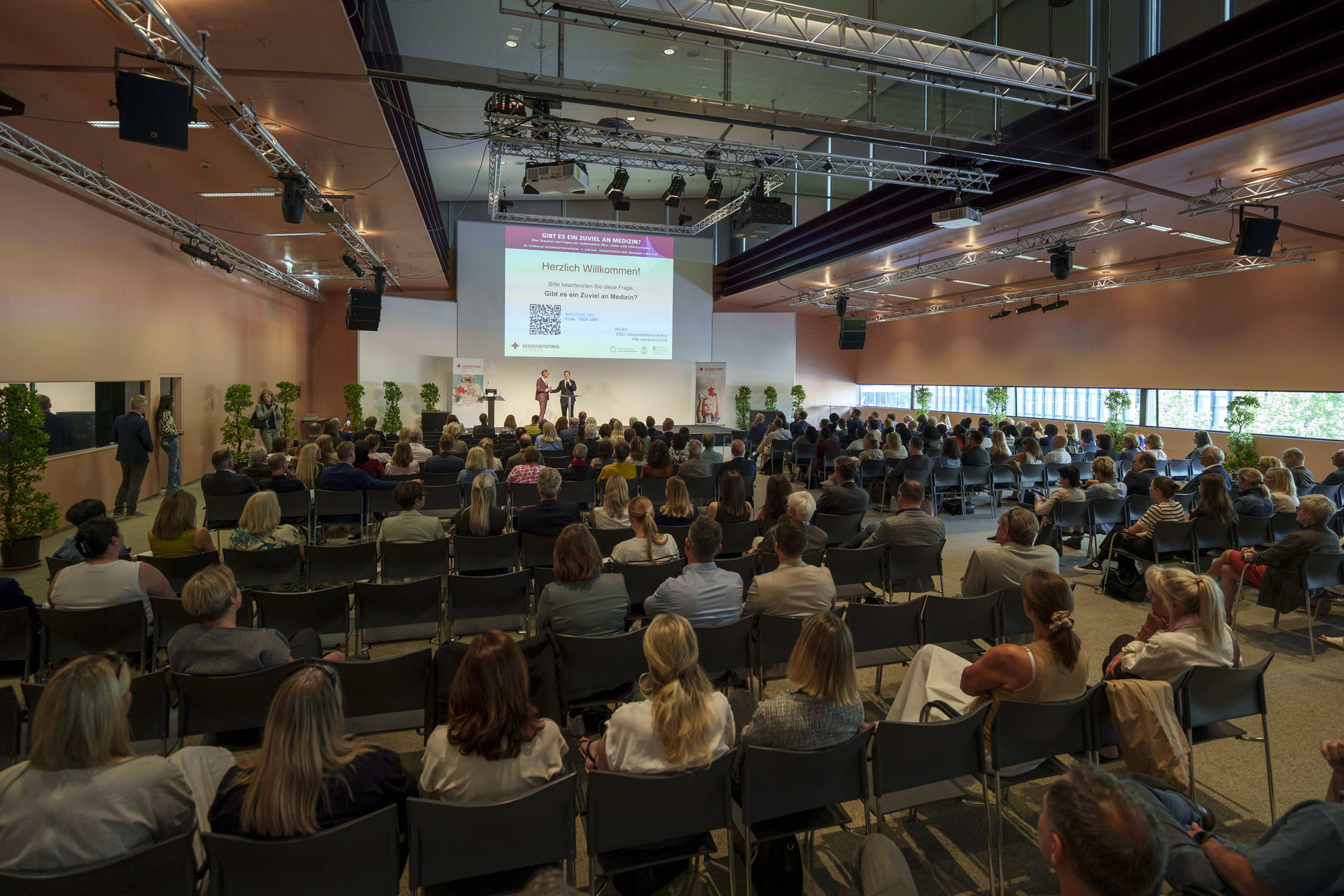 38 – Bild038 Gesundheitskonferenz 2026 (Saal)