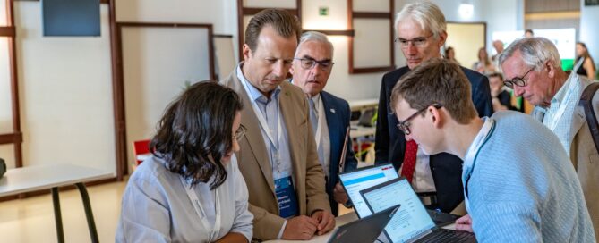 ELGA Projectathon (Personen mit Laptop)